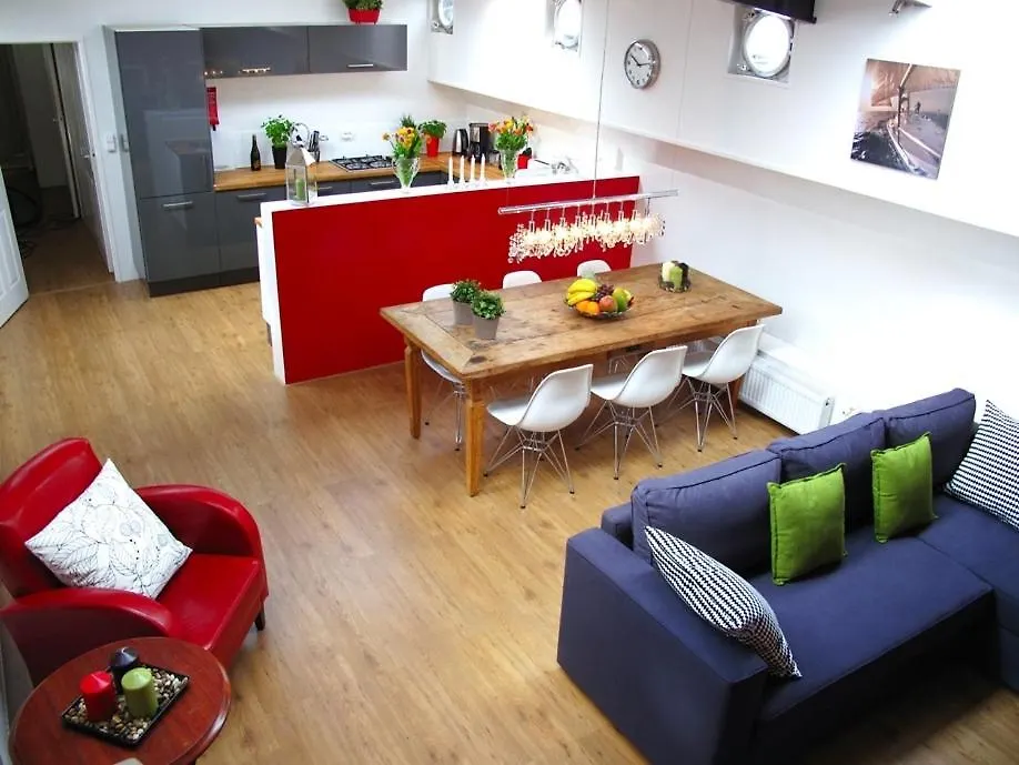 Boathotel Rotterdam Seven Appartement